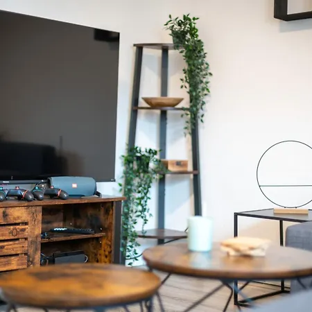 Livesto Easystay - City, Dd Messe, Wlan, Smart Tv, Free Parking