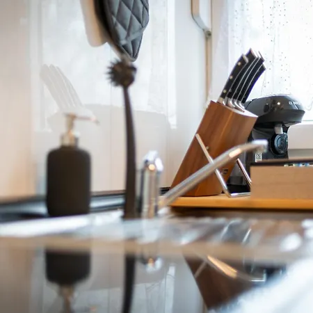 Livesto Easystay - City, Dd Messe, Wlan, Smart Tv, Free Parking Appartamento *