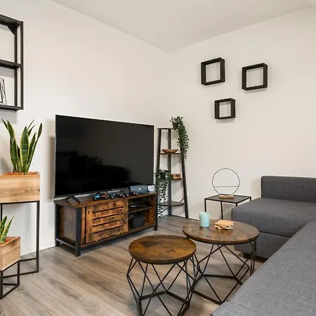Easystay1 Fischeln 4pers Switch Tv Disney+ Apartment Krefeld