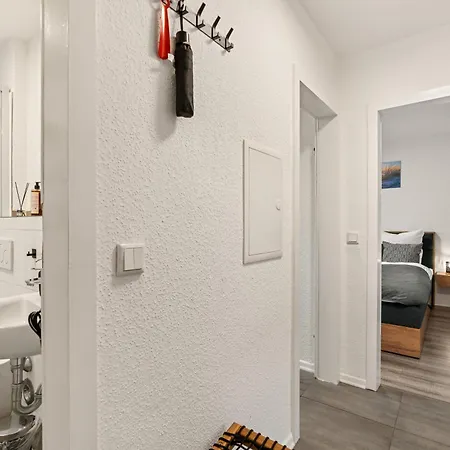 Livesto Easystay - City, Dd Messe, Wlan, Smart Tv, Free Parking