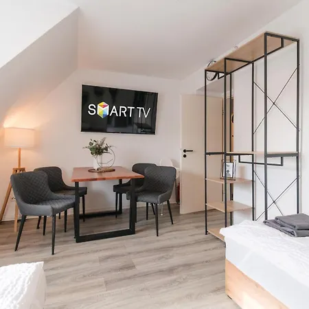Livesto Easystay - City, Dd Messe, Wlan, Smart Tv, Free Parking Krefeld
