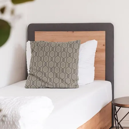 Livesto Easystay - City, Dd Messe, Wlan, Smart Tv, Free Parking *