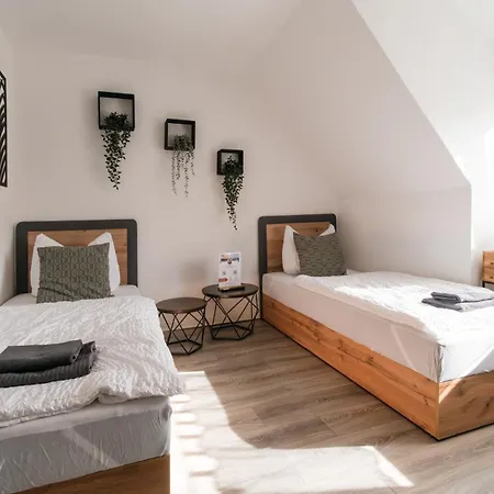 Livesto Easystay - City, Dd Messe, Wlan, Smart Tv, Free Parking * Krefeld