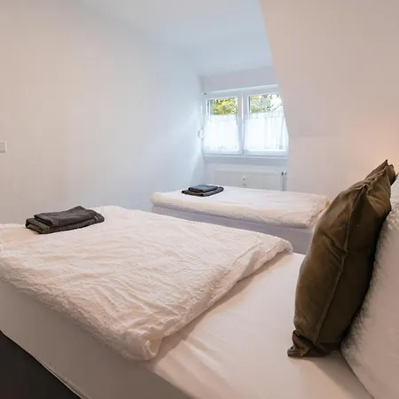 Livesto Easystay - City, Dd Messe, Wlan, Smart Tv, Free Parking Appartement